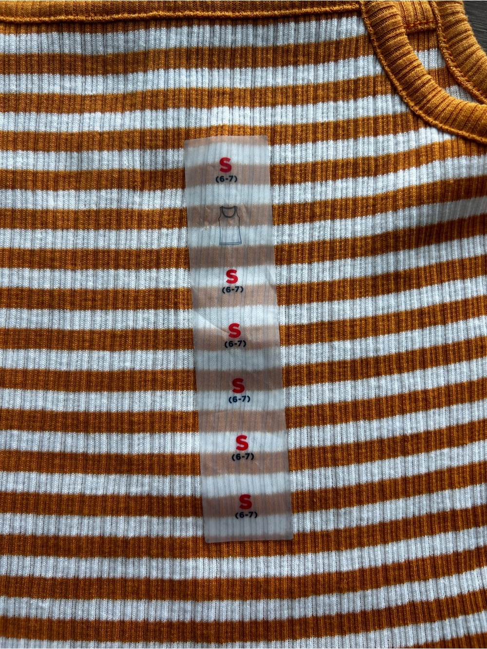 Old Navy | Kids Tank Top - Picture 2 of 4